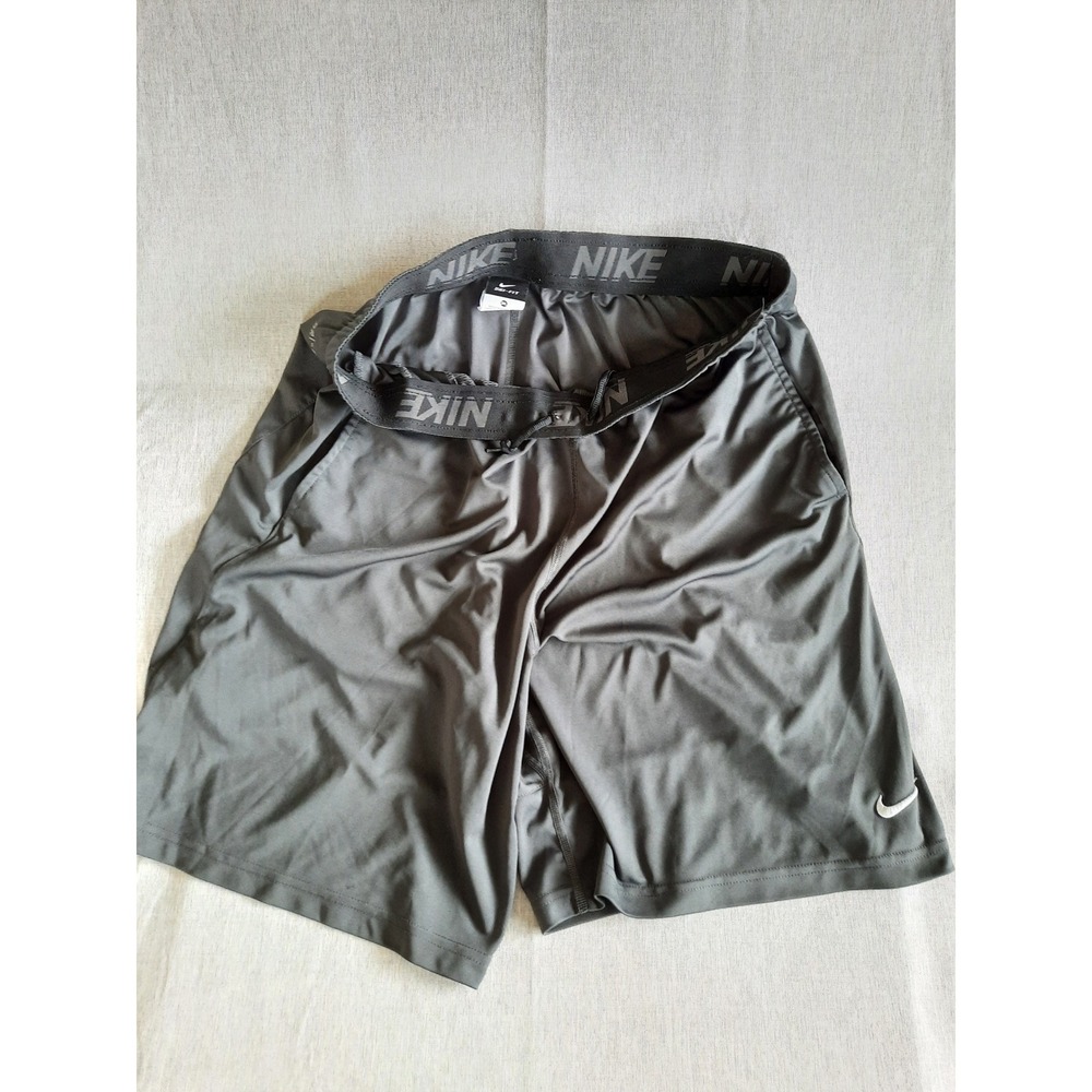 Nike Dri-Fit Men's XL Drawstring Stretch Waistband Sweat Short Polyester Pocket